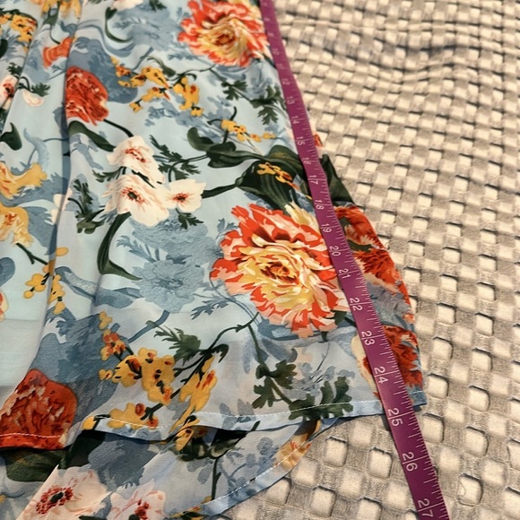 Umgee Urban Outfitters Flowy Floral dress - Picture 11 of 12